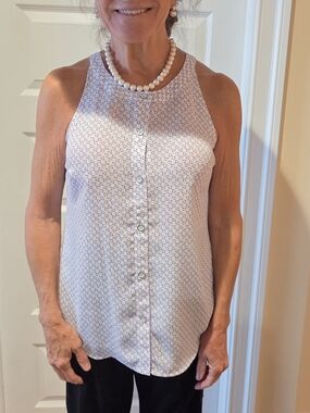 Sleeveless Button-Front White & Purple/Lavendar Printed Tank Top
